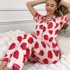 Strawberry Print Pink Pajama Set Pink and Red Women’s Plus Size XL
